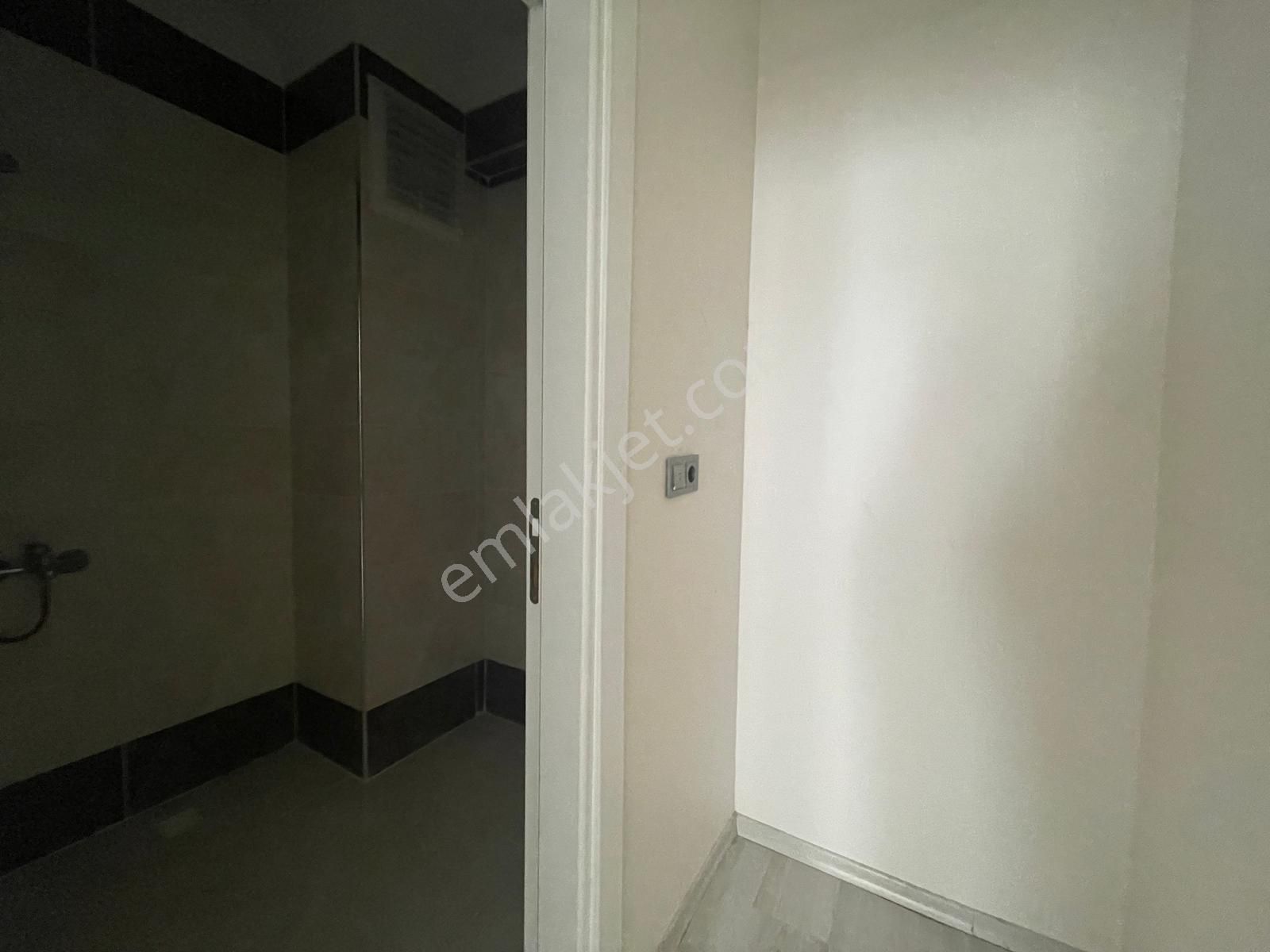 Trabzon Arsin Dedekent'de 3+1 Ferah Kiralık Daire - Görsel 16