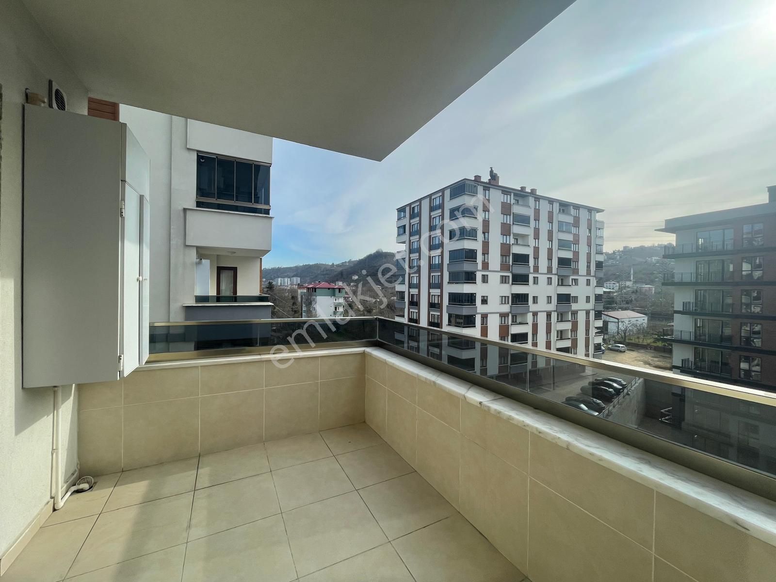 Trabzon Arsin Dedekent'de 3+1 Ferah Kiralık Daire - Görsel 13