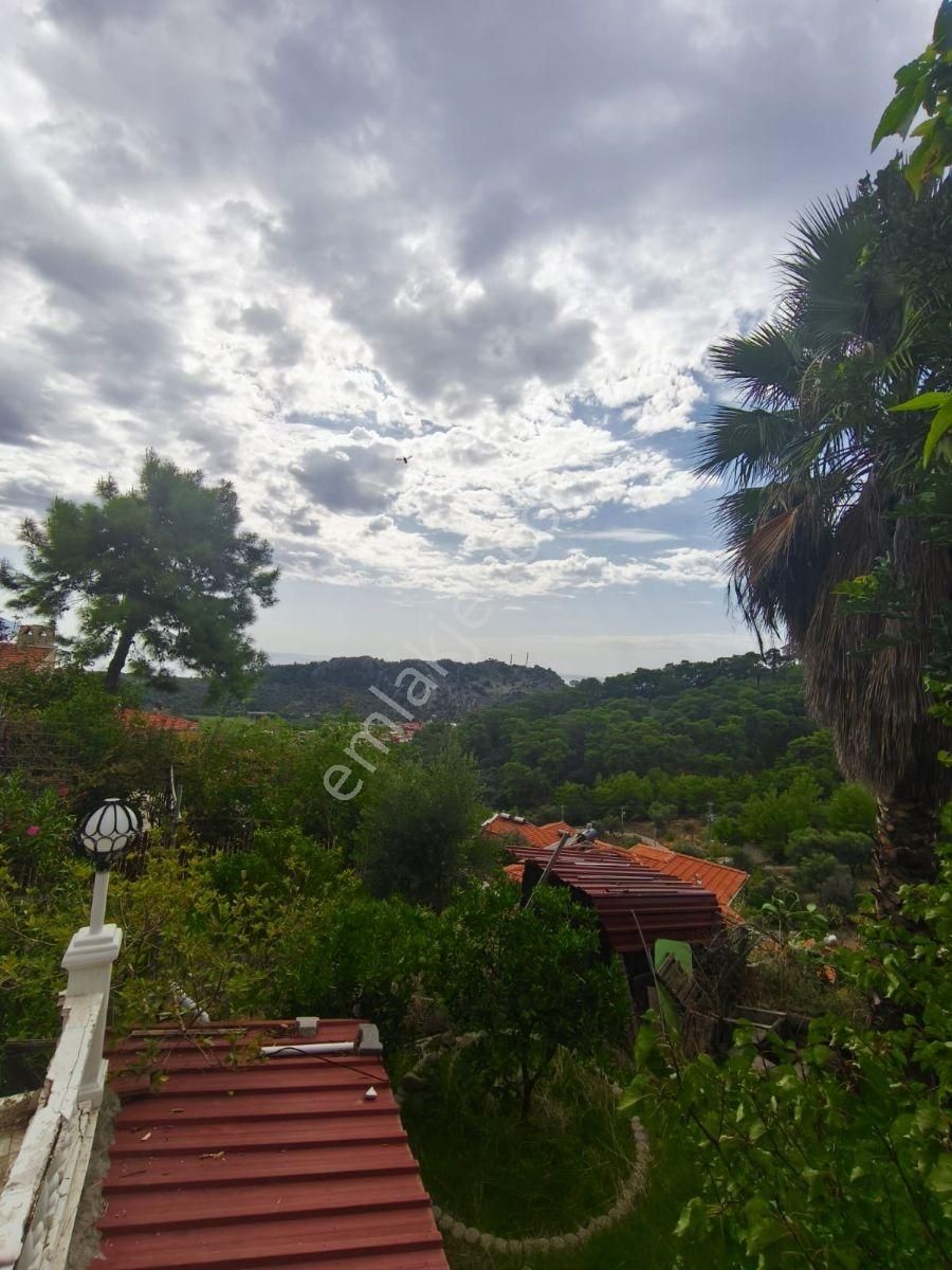 Sarıgerme'de Deniz Manzaralı İkiz Villa - Görsel 12