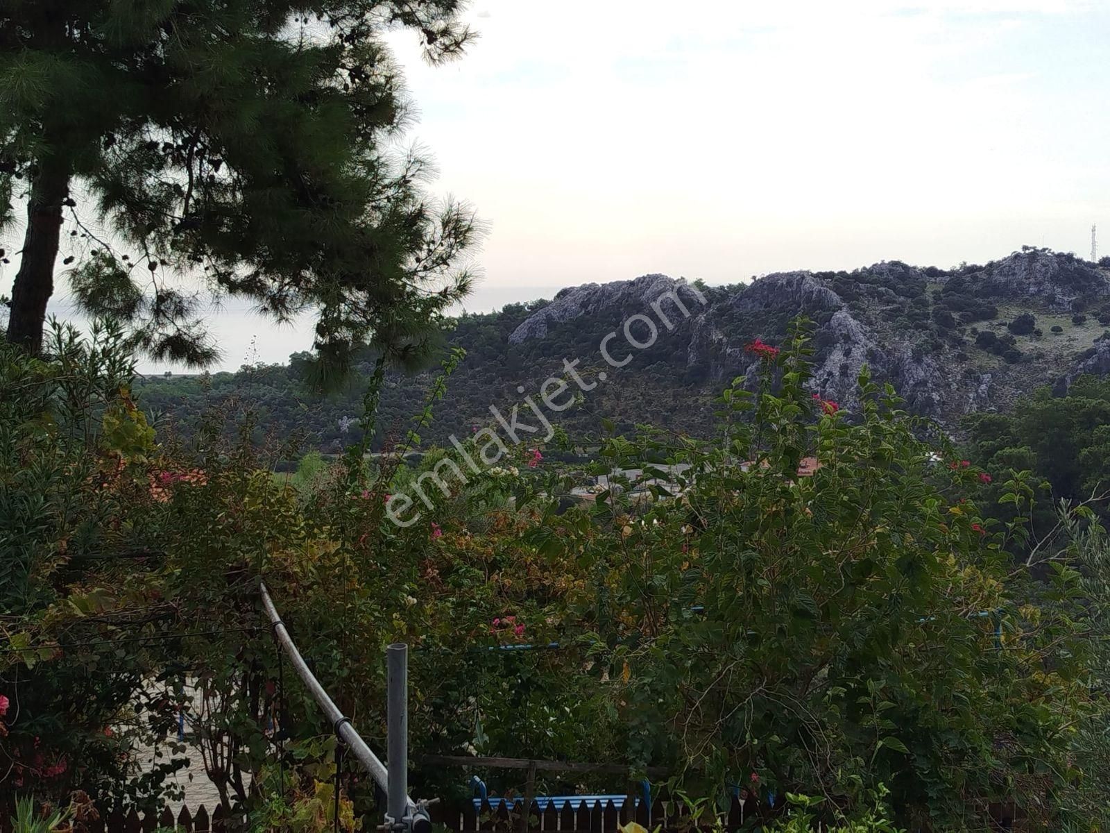 Sarıgerme'de Deniz Manzaralı İkiz Villa - Görsel 13