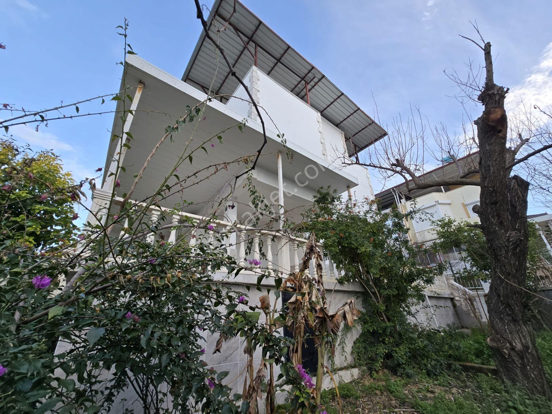 Didim’de Denize Yürüme Mesafesinde, Bahçeli 3+1 Satılık Villa - Görsel 2