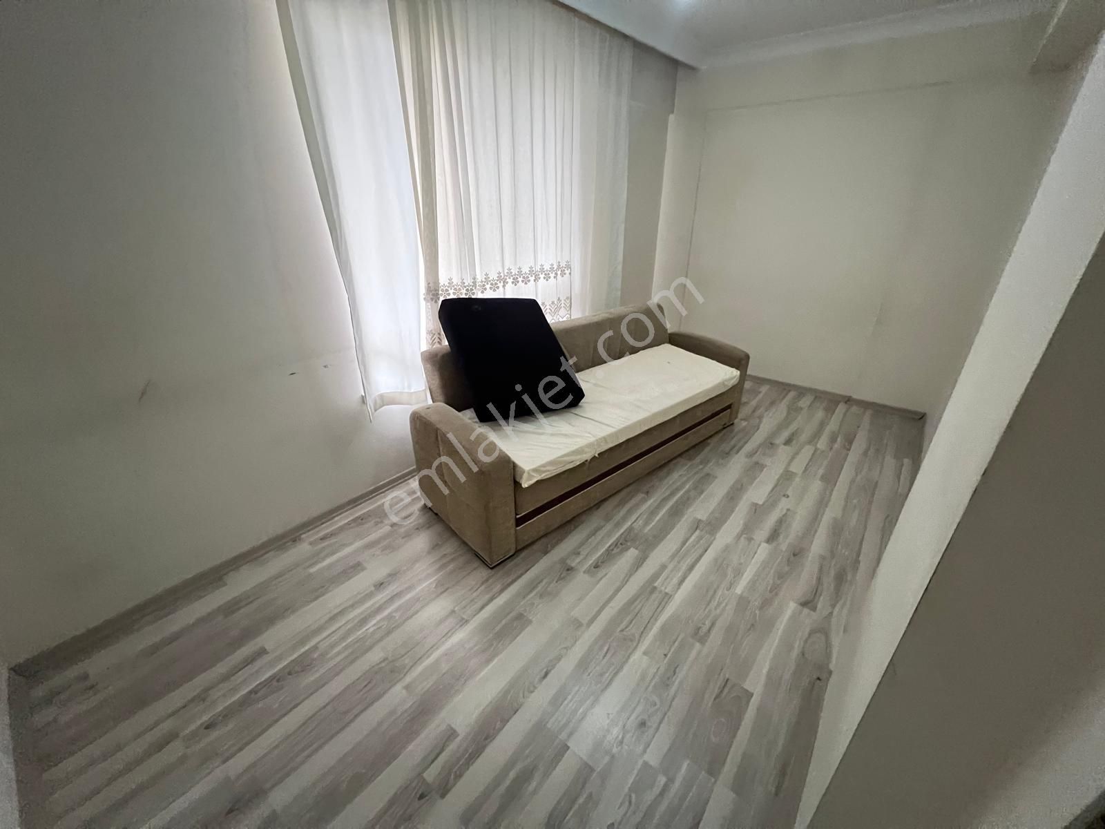 Karapürçek'te Çift Banyolu Asansörlü 3+1 Giriş Kat Satılık Daire !!! - Görsel 18