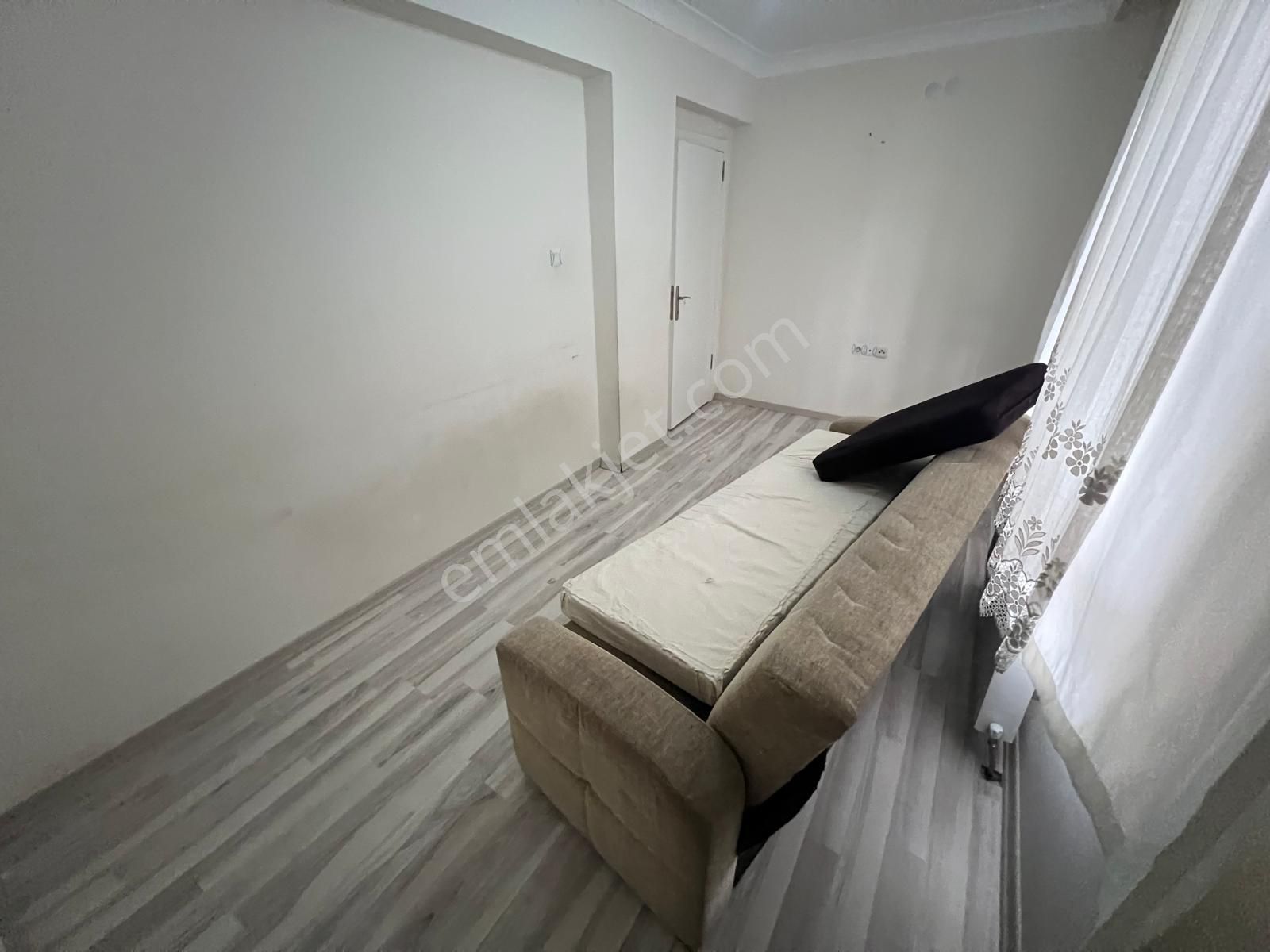 Karapürçek'te Çift Banyolu Asansörlü 3+1 Giriş Kat Satılık Daire !!! - Görsel 20