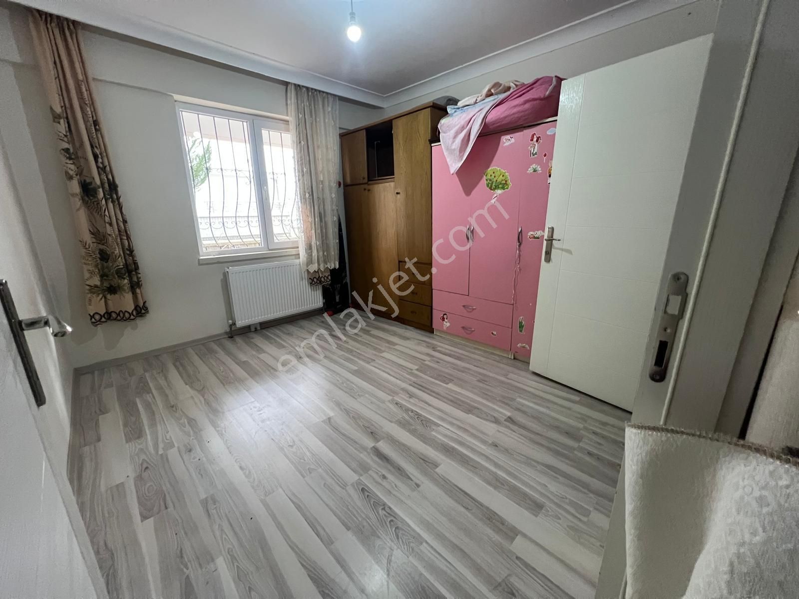 Karapürçek'te Çift Banyolu Asansörlü 3+1 Giriş Kat Satılık Daire !!! - Görsel 12