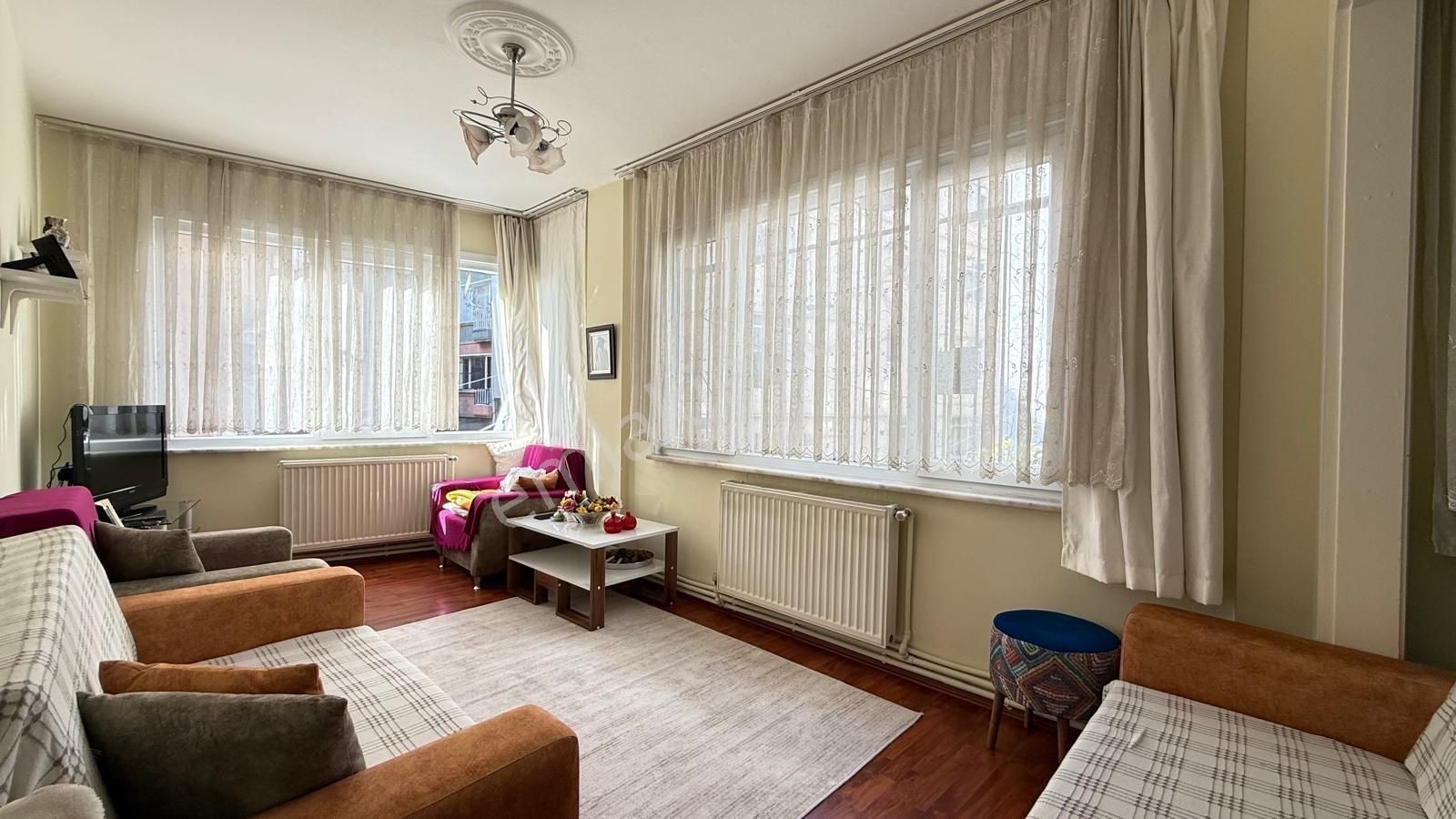 Şişli Kurtuluşta 1+1 Satılık Daire Ana Cadde Paraleli - Görsel 6