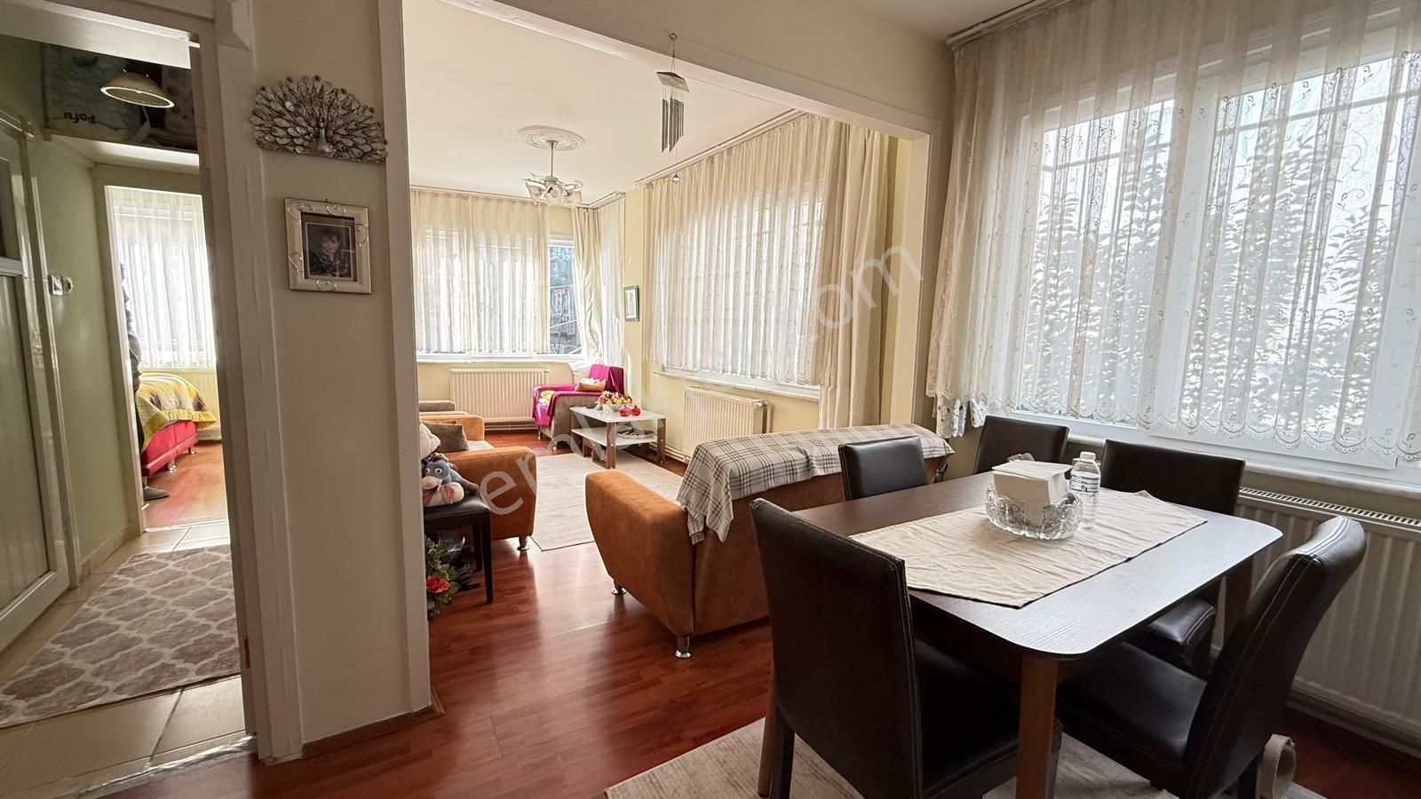 Şişli Kurtuluşta 1+1 Satılık Daire Ana Cadde Paraleli - Görsel 8