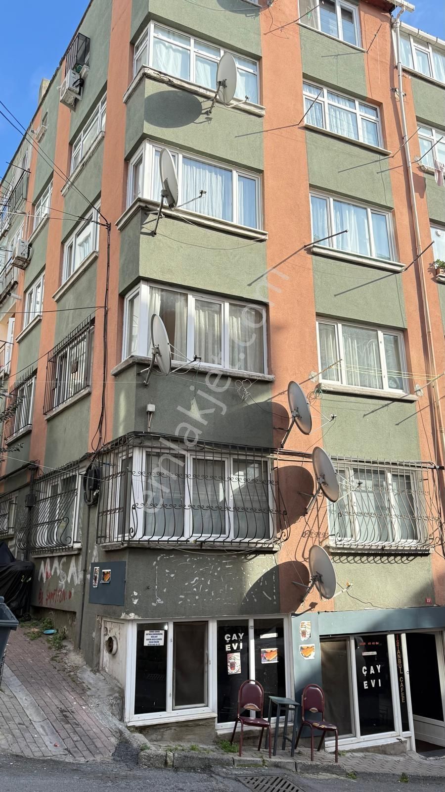 Şişli Kurtuluşta 1+1 Satılık Daire Ana Cadde Paraleli