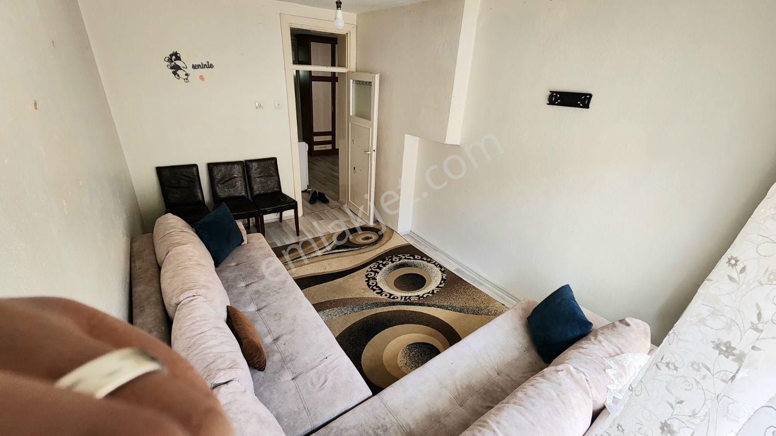 Hg'den Eski Devlet Hastanesi Yanında 2+1 Daire - Görsel 3