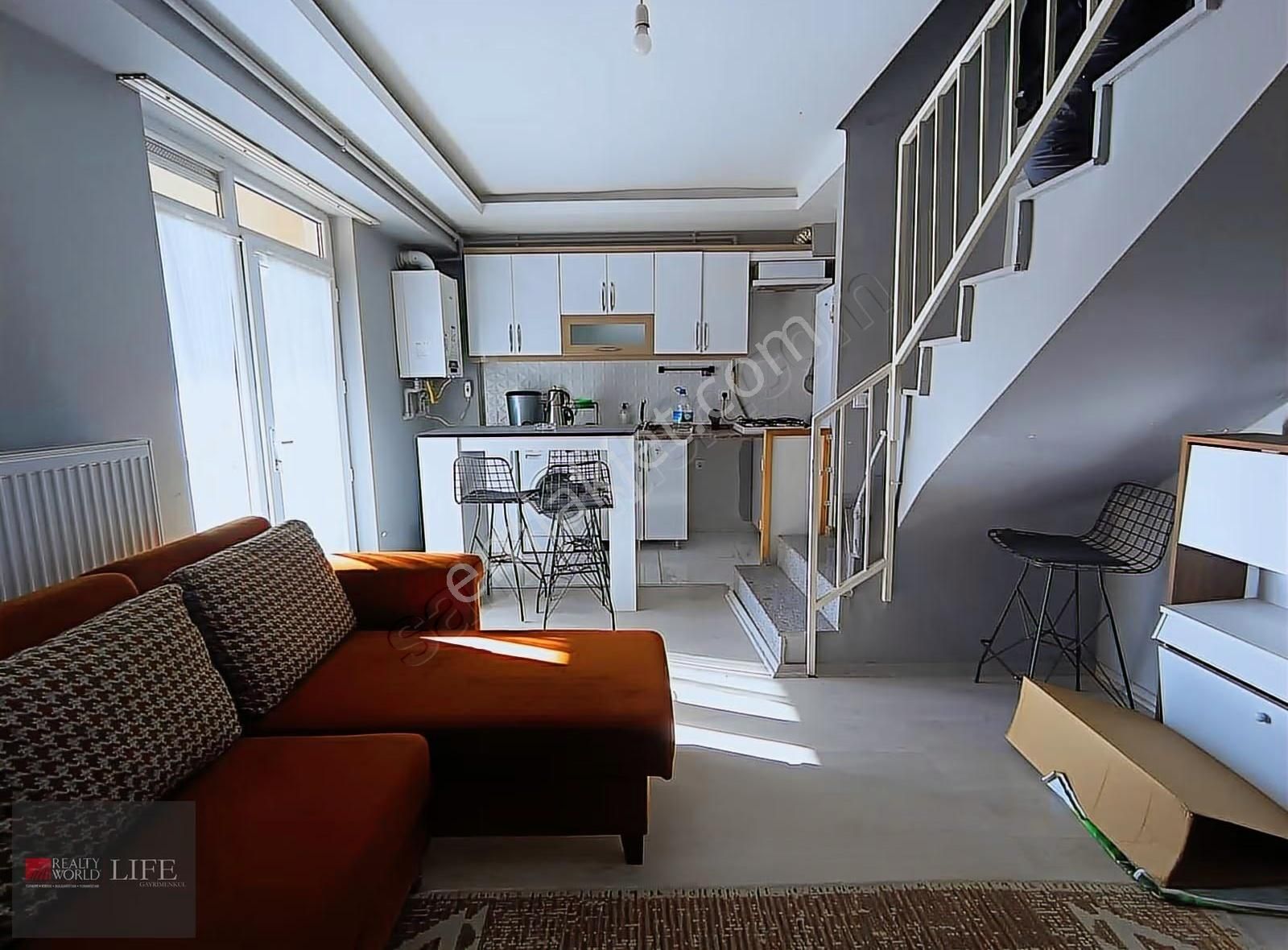 Rw Lıfe //çamlıca Mah.tombakzade Yakını Satılık 3+1dublex Daire