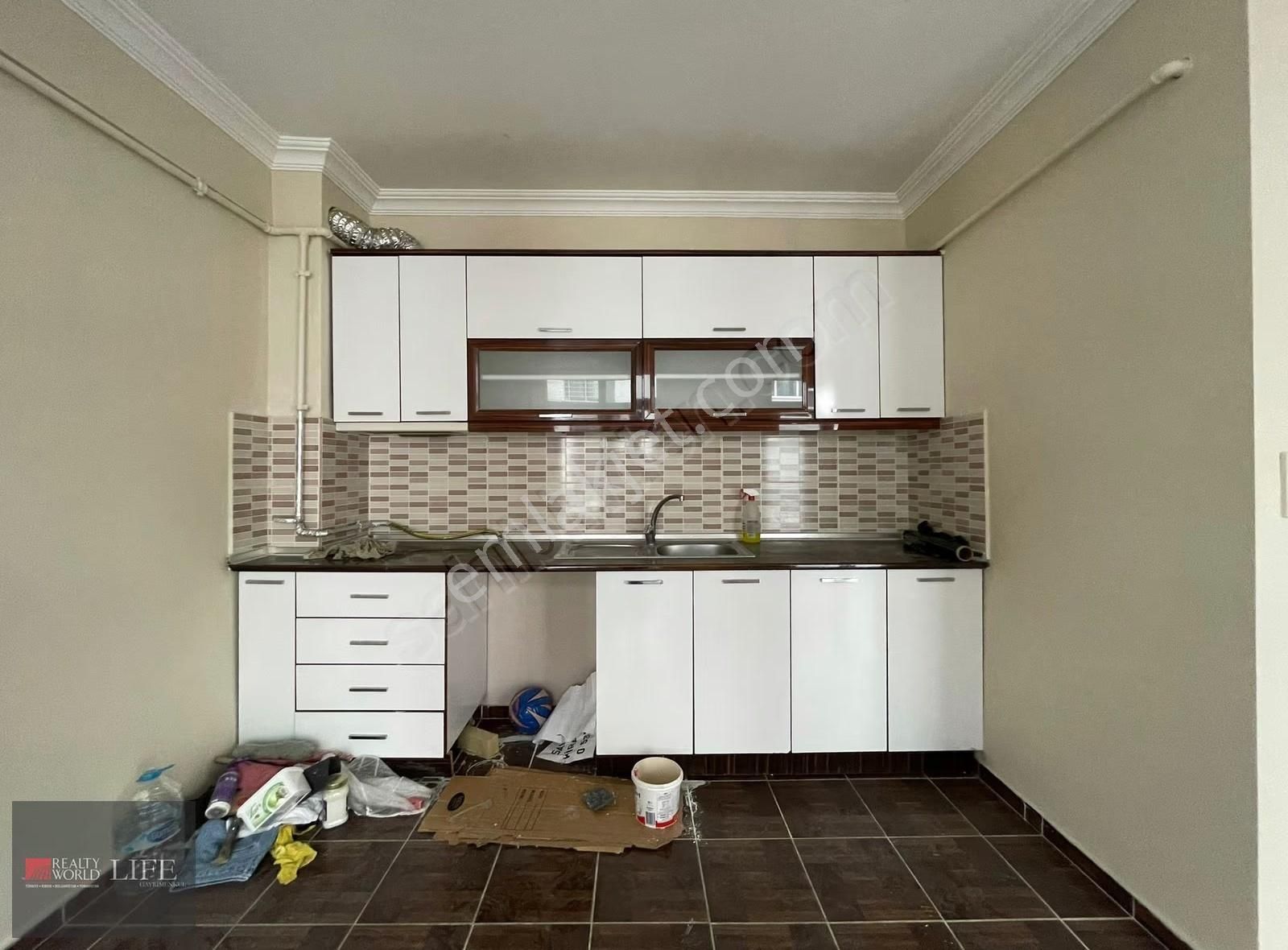 Rw Lıfe// Fatih Mah Gaffar Okkan Cd. Yakını Kiralık 2+1 Daire - Görsel 26