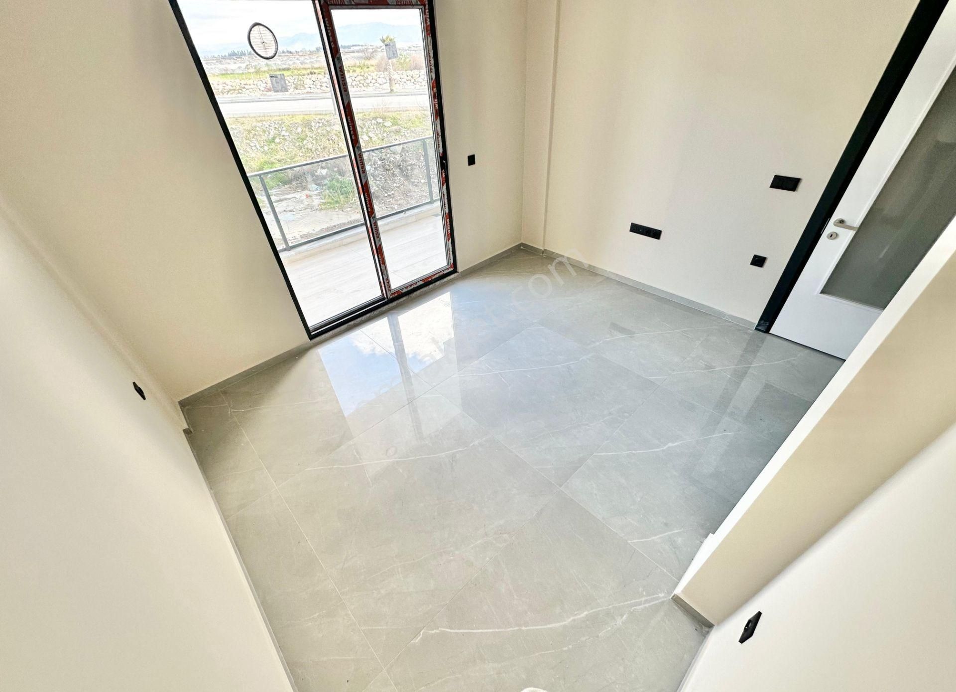 ꧁ay Emlaktan꧂akçay'da Ön Cephe Yerden Isıtmalı Çift Asansörlü Muhteşem Konumlu Satılık 1+1 Daire - Görsel 16