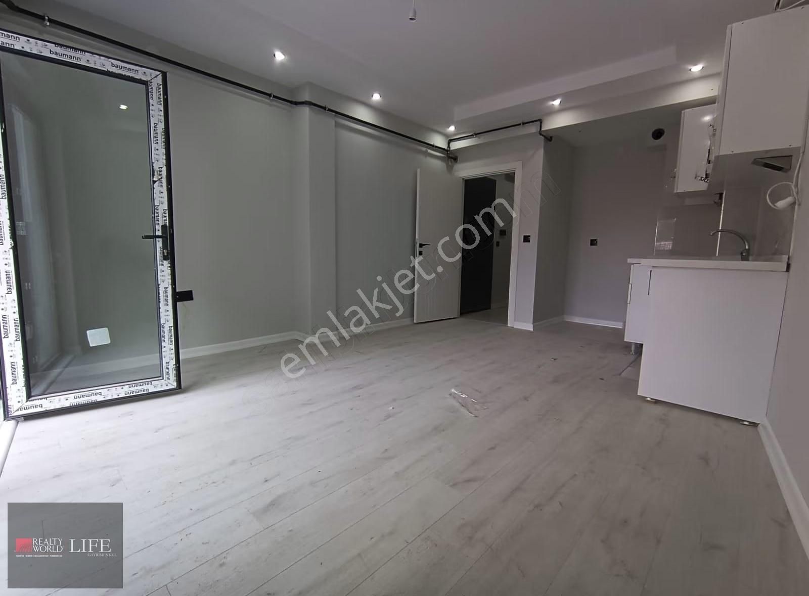 Rw Life // Şirintepe Mh.iletişim Kapısı Yakını Satılık 1+1 Daire - Görsel 7