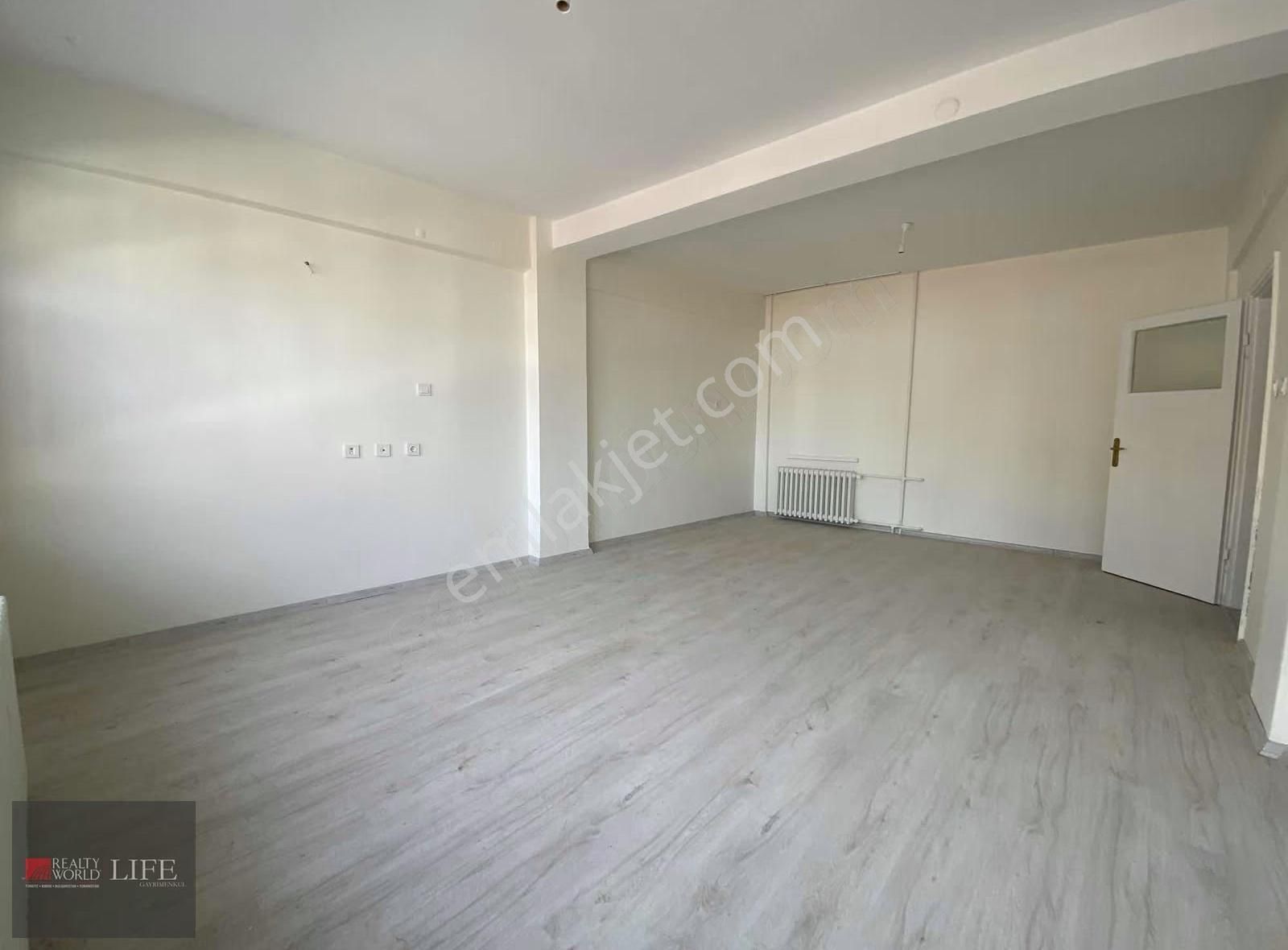 Rw Lıfe // Kurtuluş Mah. Meriç Nehri Sk. Üzeri 3+1 Kiralık Daire - Görsel 2