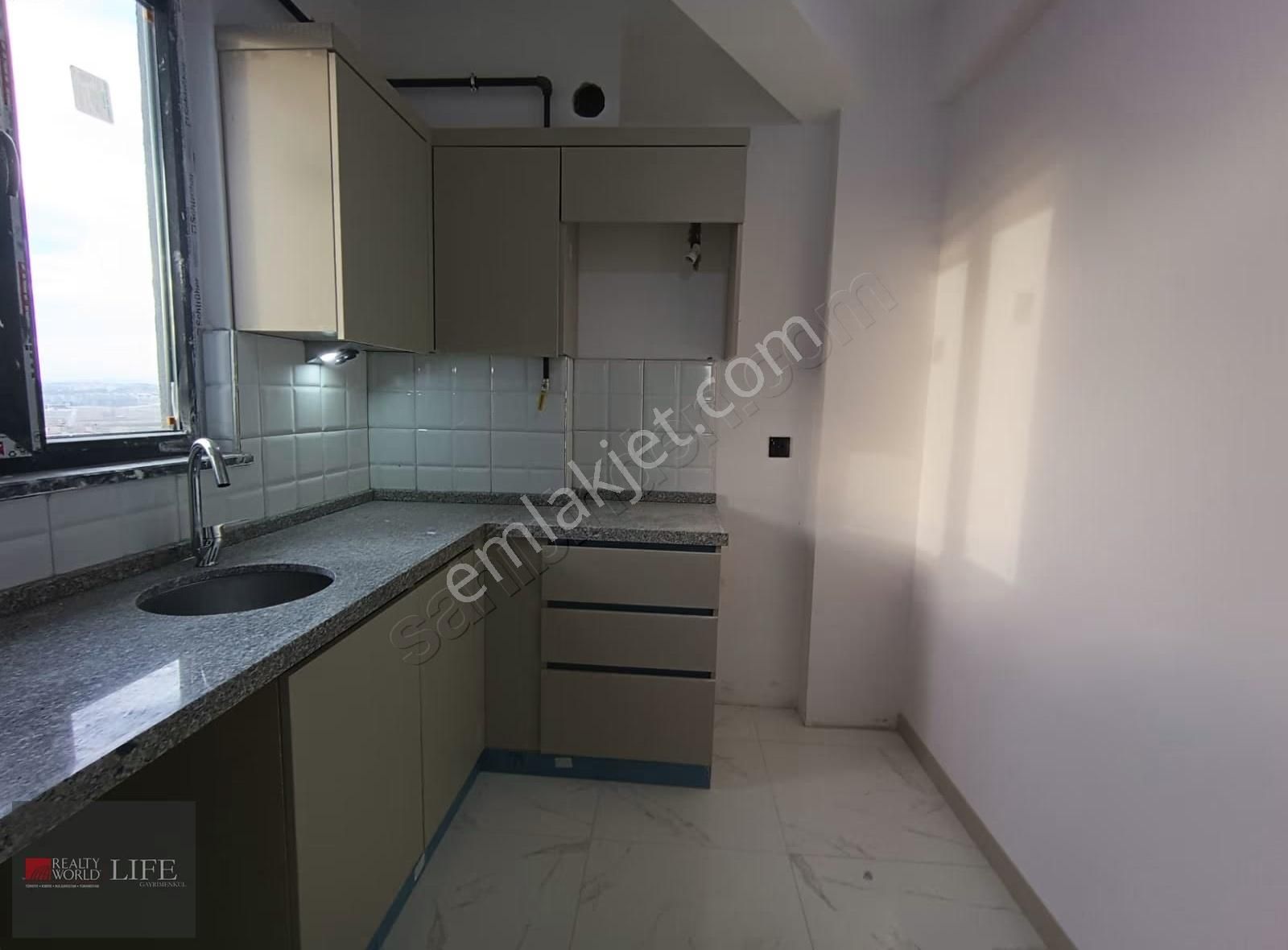 Rw Lıfe // Şirintepe Mah.bursa Cad Yakını Satılık Lüks 2+0 Daire - Görsel 17