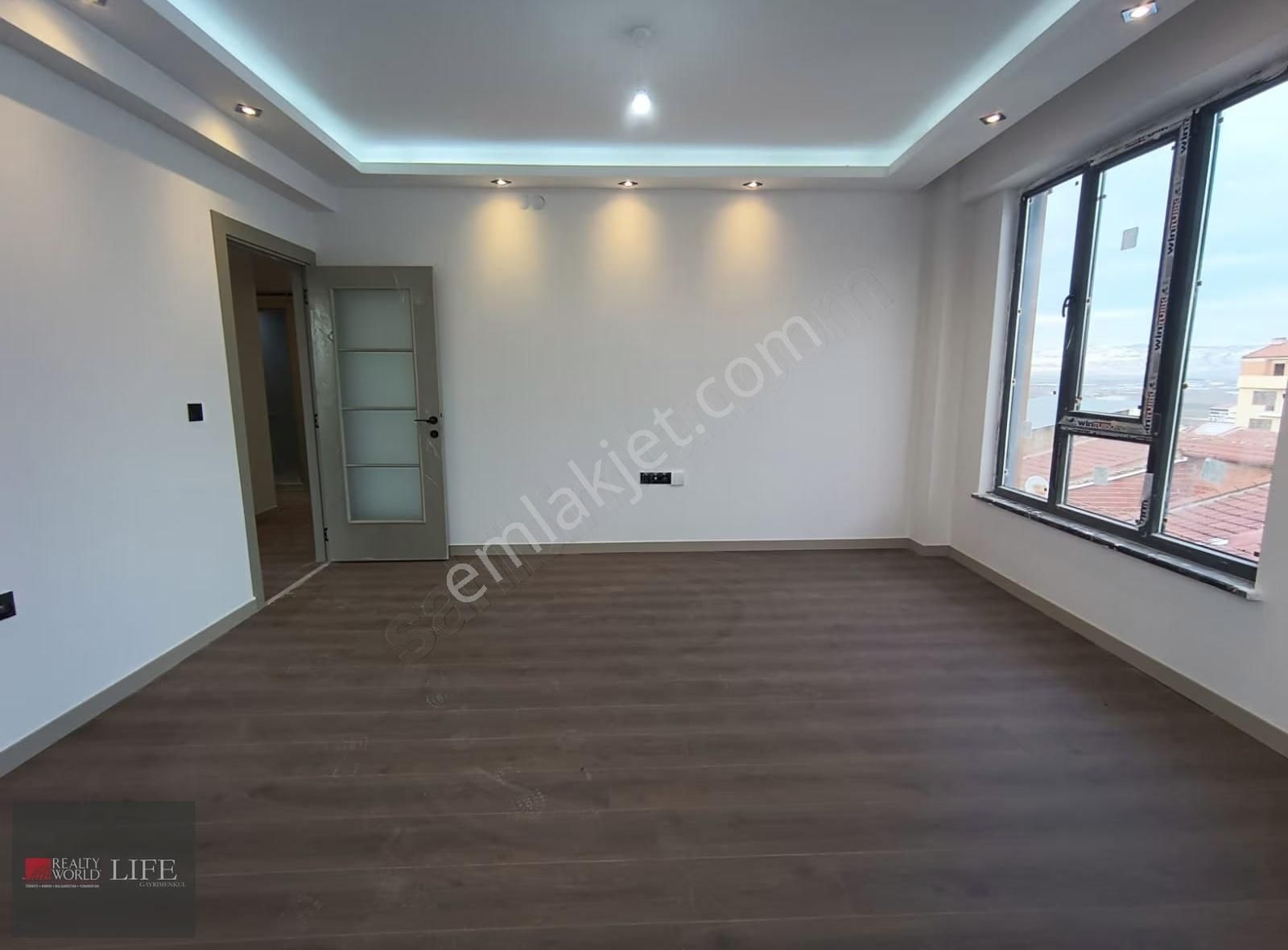 Rw Lıfe // Şirintepe Mah.bursa Cad.yakını Satılık Lüks 2+1 Daire - Görsel 25