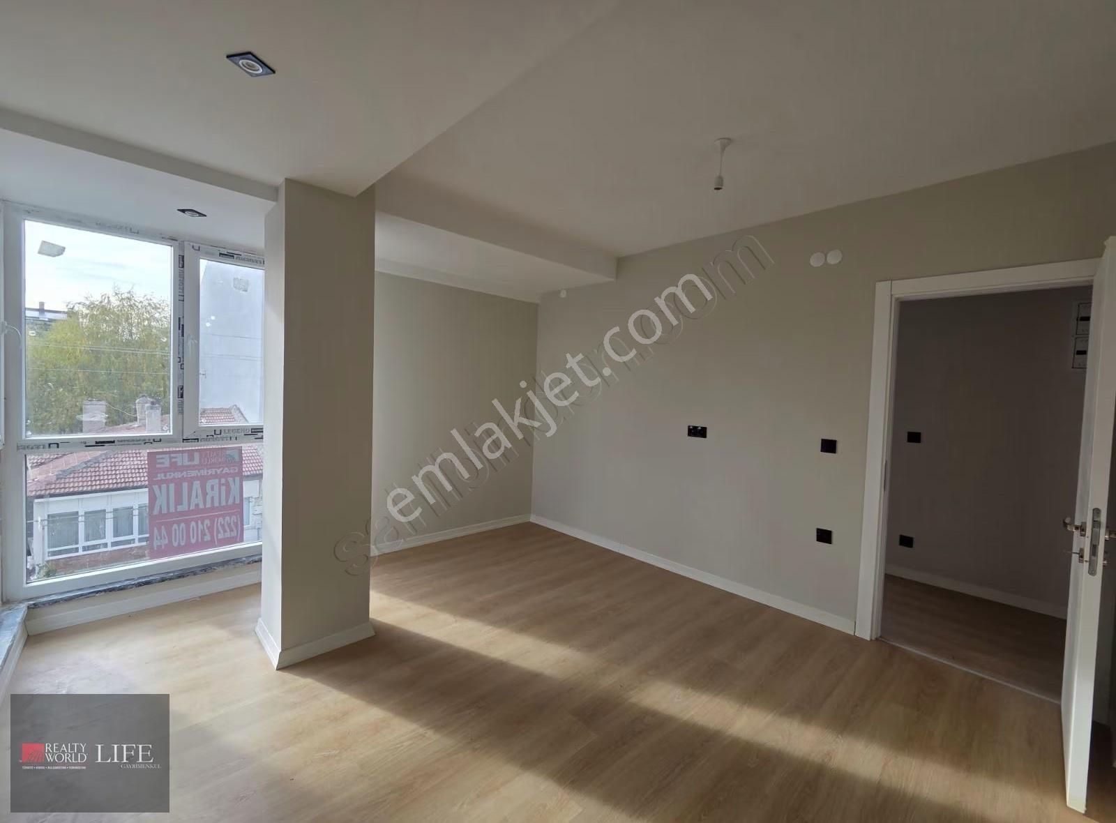 Rw Lıfe // Sümer Ayrı Mutfaklı Asansörlü 1+1 Kiralık Daire - Görsel 5