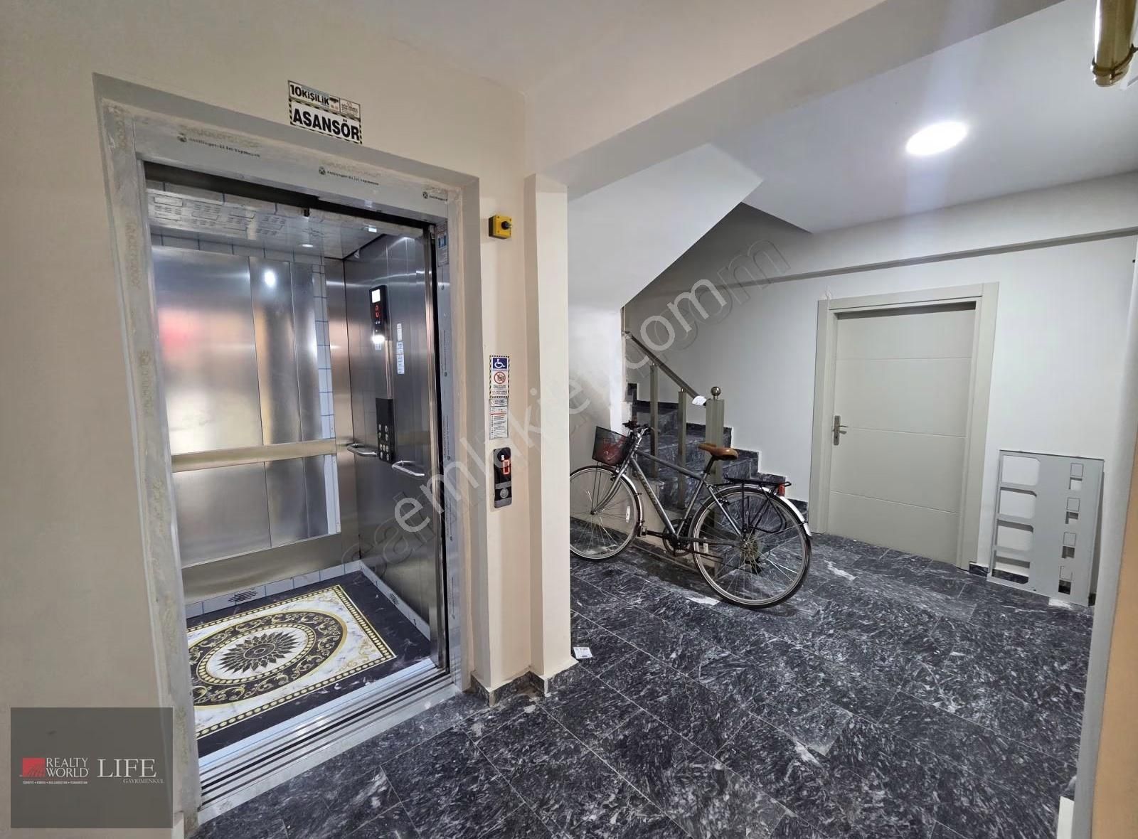Rw Lıfe // Sümer Ayrı Mutfaklı Asansörlü 1+1 Kiralık Daire - Görsel 6