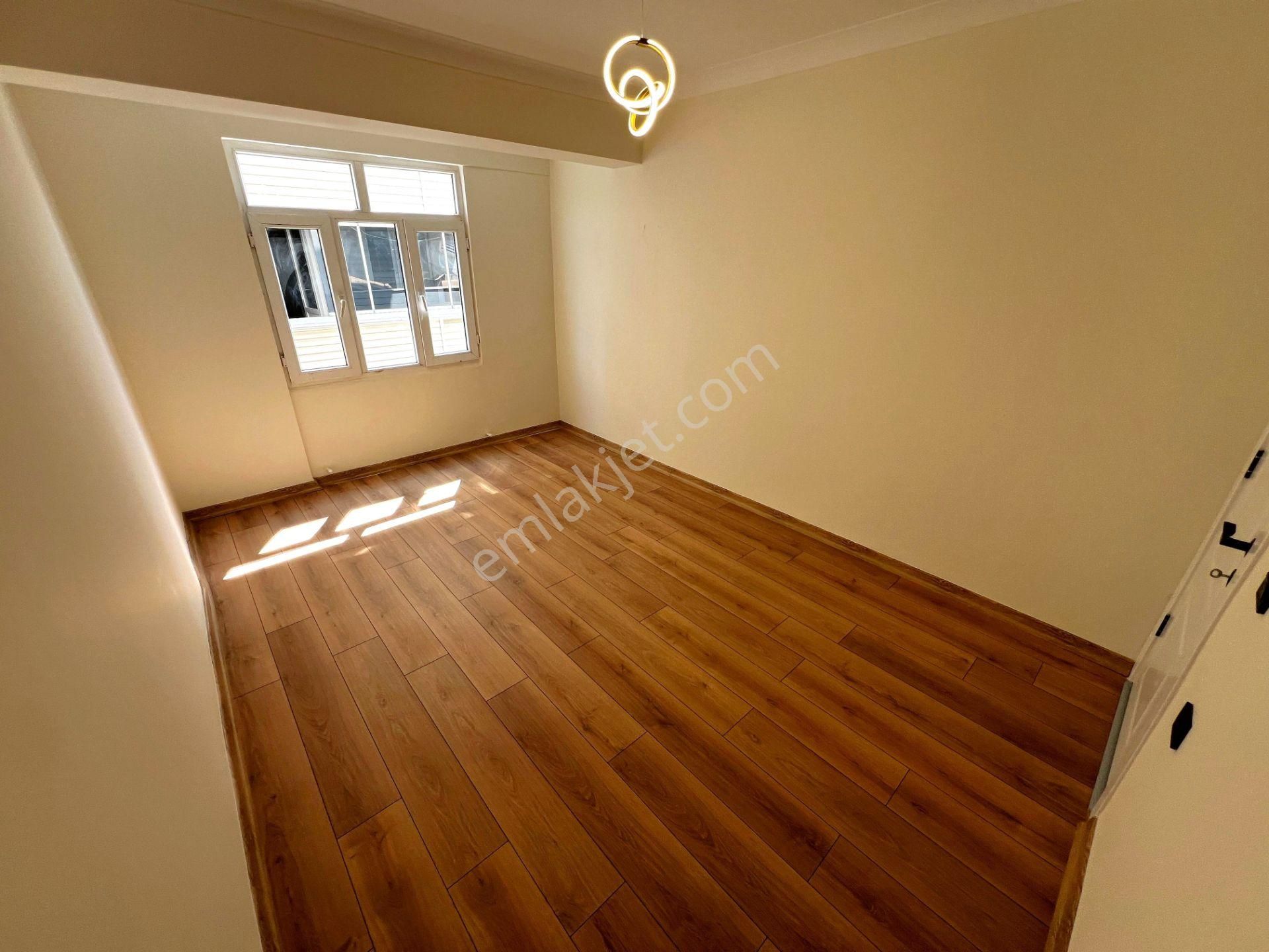 Yiğit'ten İkizçayda 3+1 Hamam Konseptli Ön Cephe Arakat Daire - Görsel 19