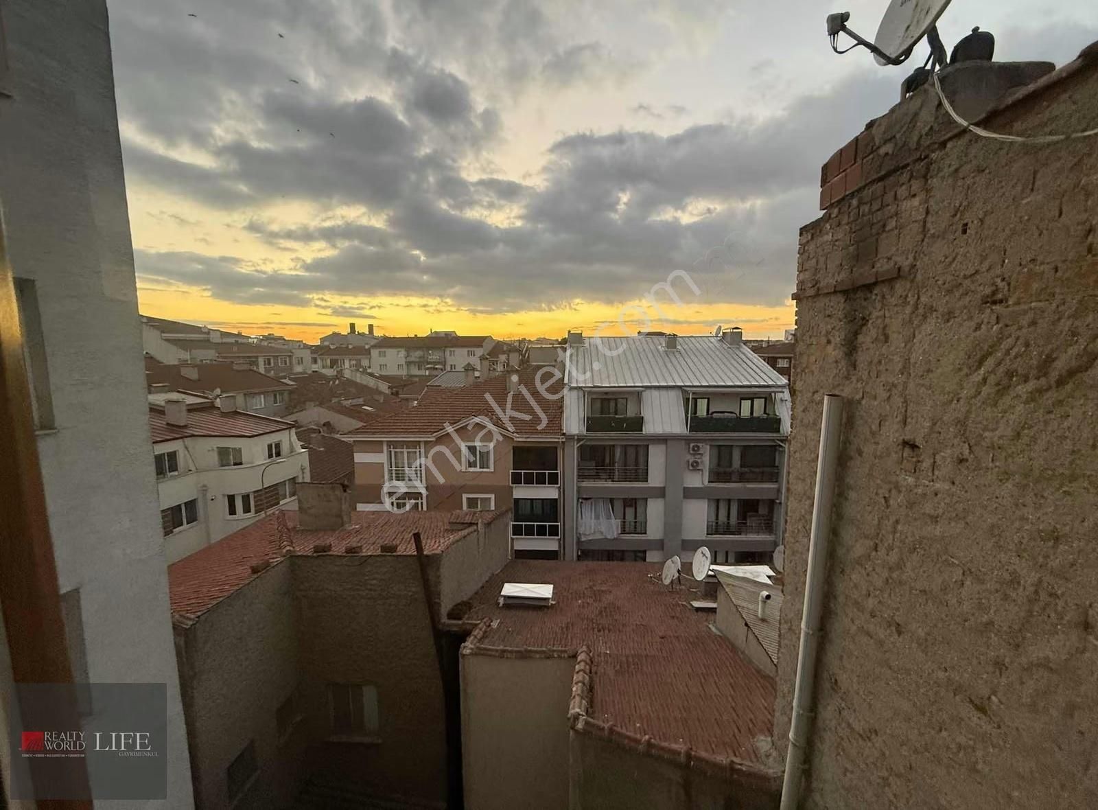 Rw Lıfe // Güllük Mh Sakarya 2. Cd 110 M2 Satılık Daire - Görsel 13