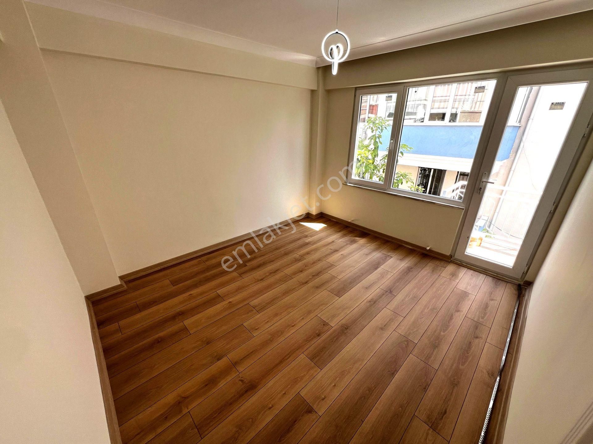 Yiğit'ten Yenimahallede Denize 50 Mt Ön Cephe Lüks 3+1 Daire - Görsel 28
