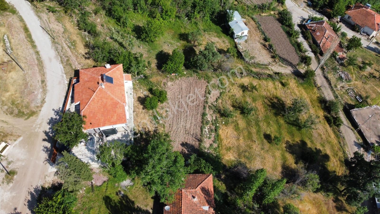 Burdur Merkez Kavacık'ta Doğa İçinde Tam Müstakil Villa + Bahçe - Görsel 3