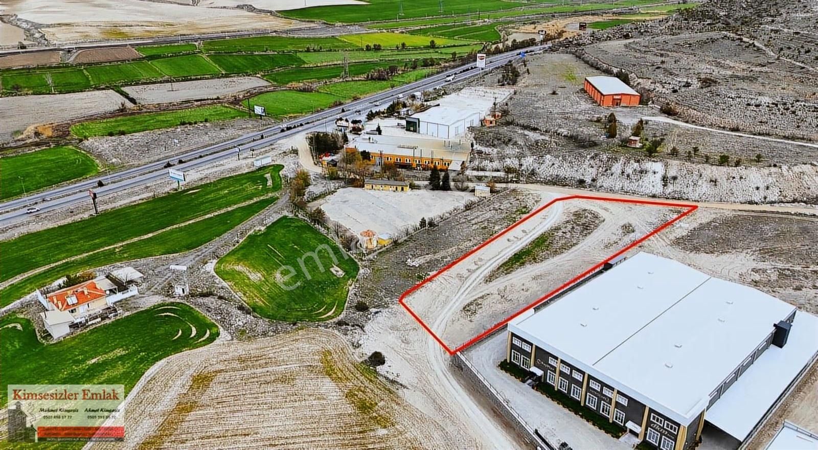 Kimsesizler Emlaktan Ankara Yolu Üzerinde 4733 M2 Ticari Parsel - Görsel 4