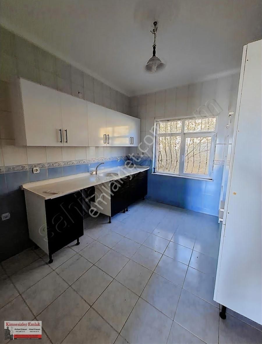 Doğayla İç İçe Şehirden Uzakta 3 Katlı 1613m2 Arsalı Evli Bağ - Görsel 11