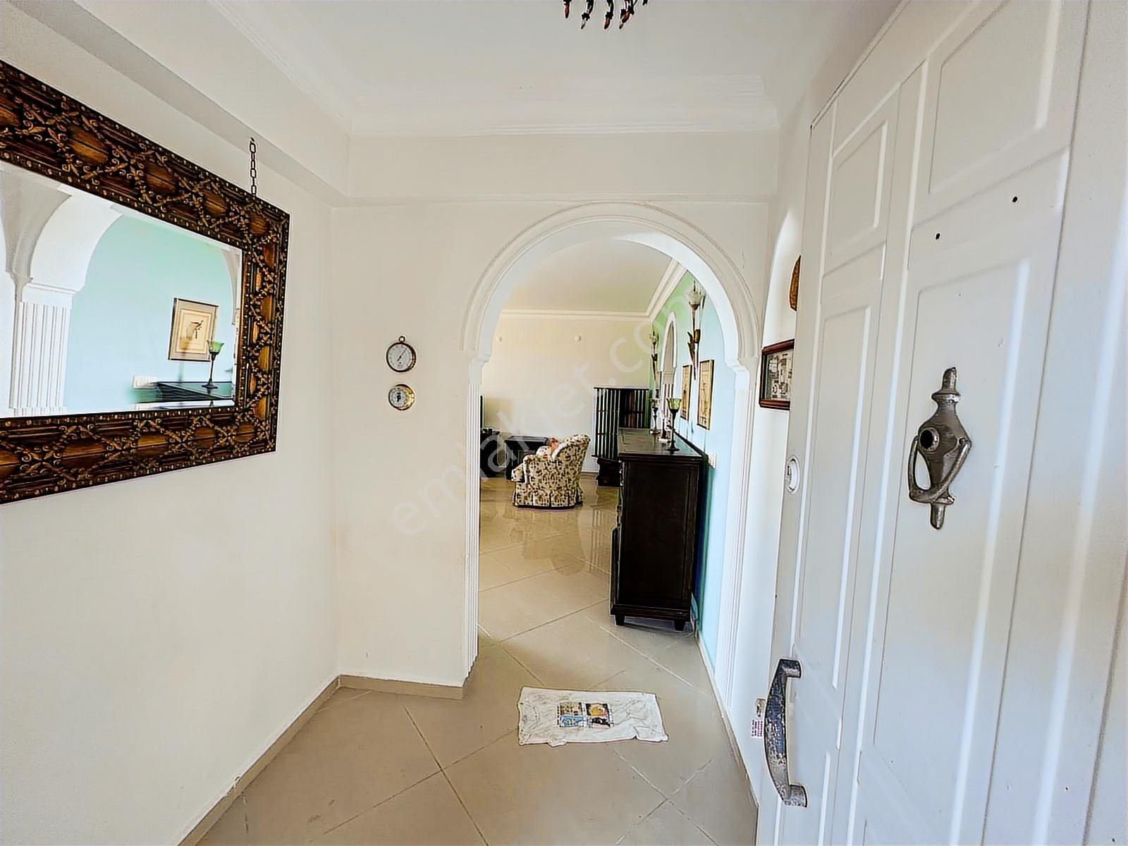 Full Deniz Manzaralı Site İçerisinde Villa - Görsel 16