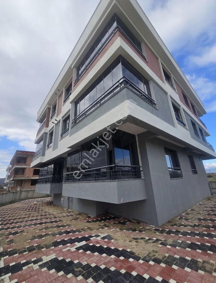 Tire Arslan Emlaktan Sıfır 2+1 Daire