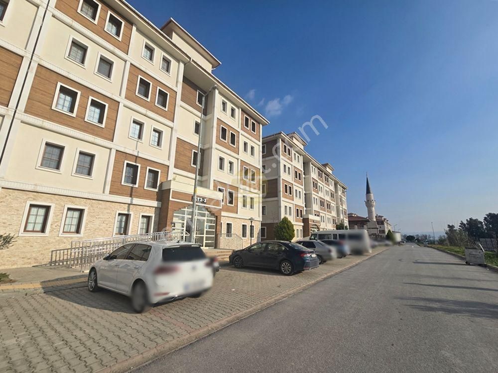 Hb'den 2+1 Satılık Daire, Toki Konutlarında Üç Cepheli Yatay Mimarı, Sağlam Yapılar