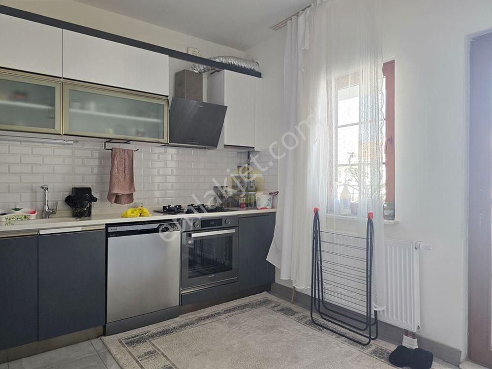 Hb'den 2+1 Satılık Daire, Toki Konutlarında Üç Cepheli Yatay Mimarı, Sağlam Yapılar - Görsel 11