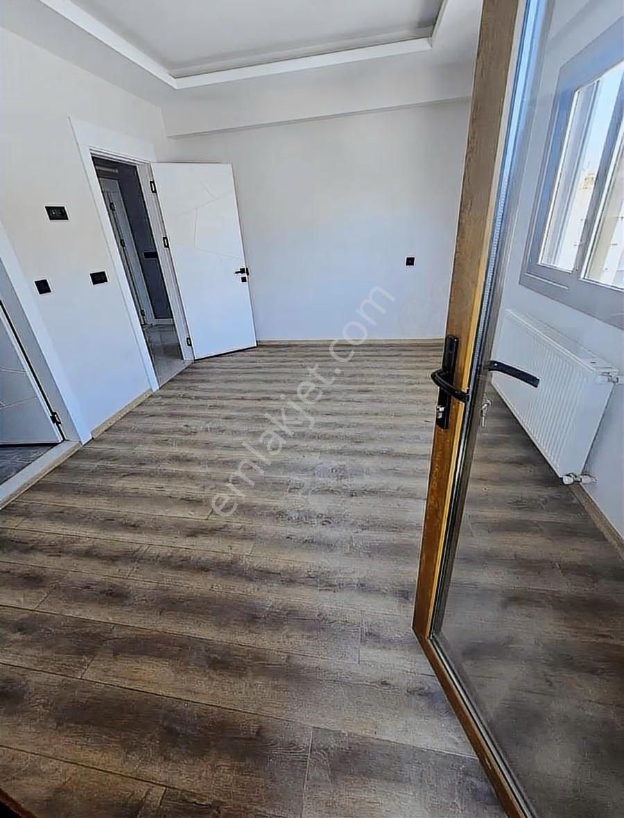 Tire Merkezde Okullara Yakın Doğalgazlı Sıfır Daire - Görsel 5