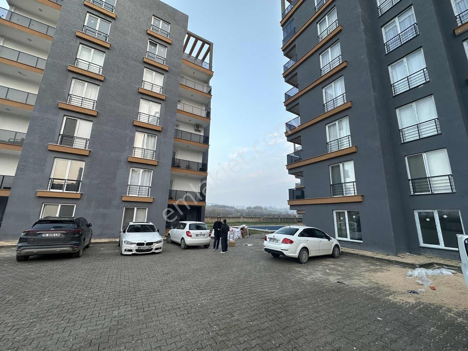 Dialog Altun'dan Kızılcıklı Kıvanç Rezidans 3+1 Havuzlu Site