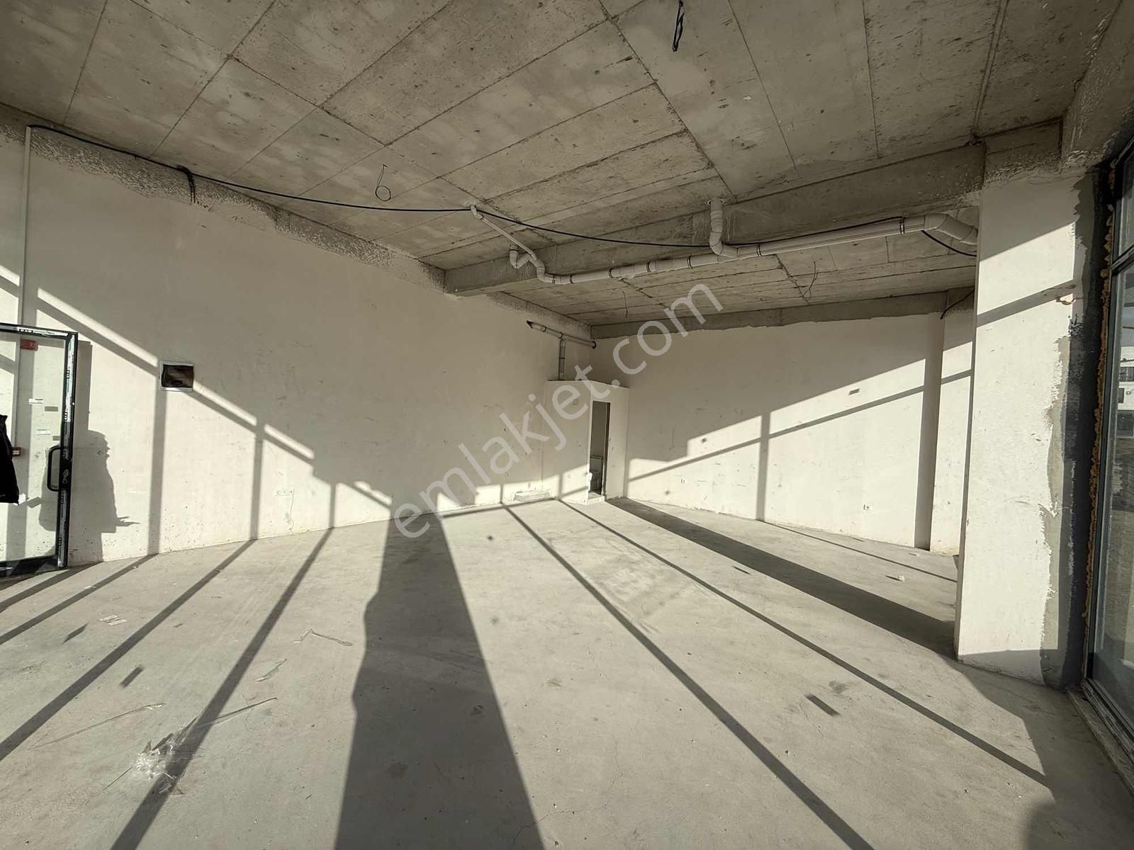 Dialog Altun'dan Güneştepede Eczaneye Uygun Kiralık İşyeri - Görsel 22