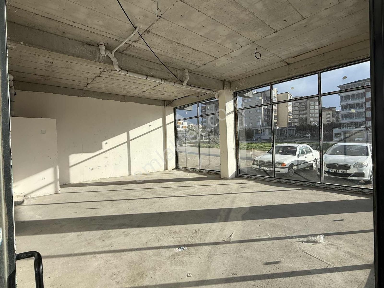 Dialog Altun'dan Güneştepede Eczaneye Uygun Kiralık İşyeri - Görsel 24