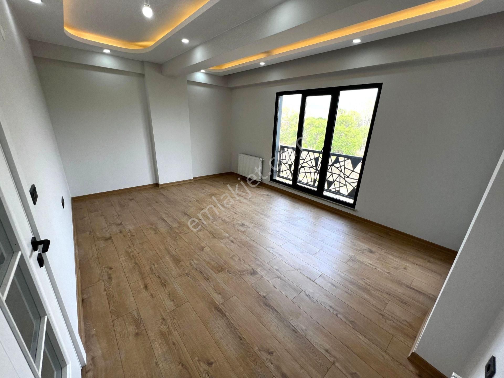 Yiğit'ten Kazdağı Manzaralı Ebeveyn Banyolu 2+1 Daire - Görsel 12