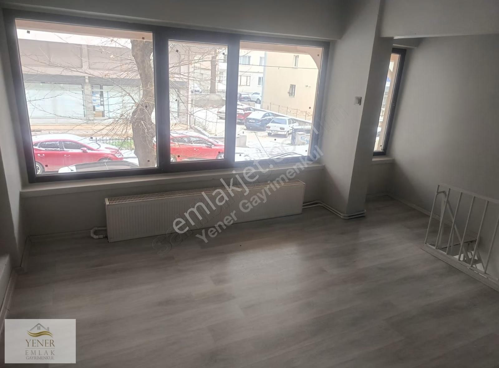 Vişnelik Mah. Taşköprü Caddesi Yakını Kiralık Bakımlı Dükkan - Görsel 8