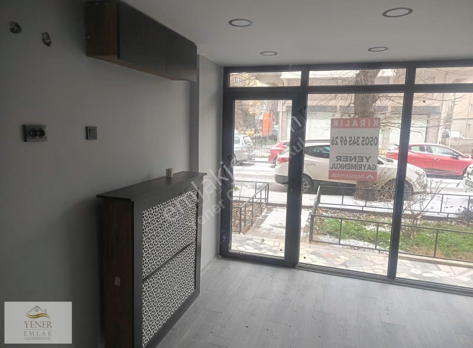 Vişnelik Mah. Taşköprü Caddesi Yakını Kiralık Bakımlı Dükkan - Görsel 12