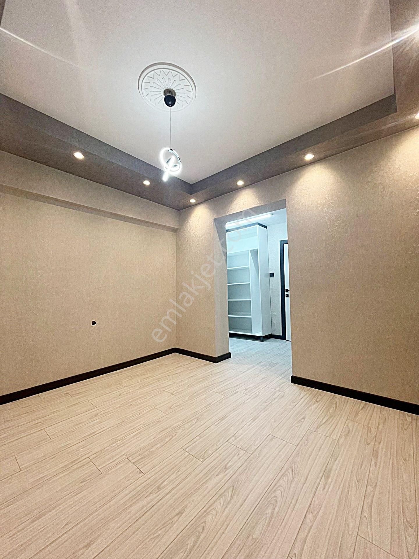 Keçiören Atapark Göbek'te 4+1 Katta Giyinme Odalı Full Yapılı - Görsel 10