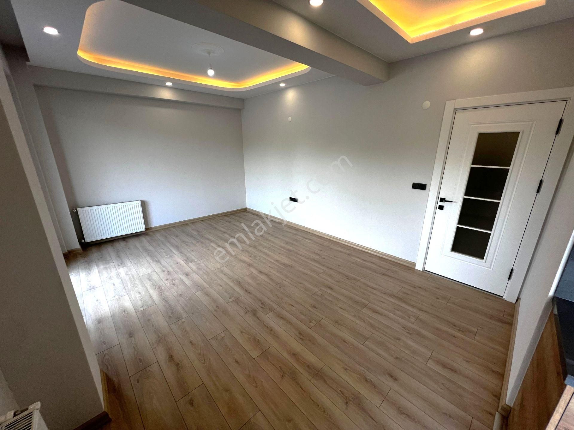 Yiğit'ten Ön Cephe Yüksek Giriş Ebeveyn Banyolu Sıfır 2+1 Daire - Görsel 9