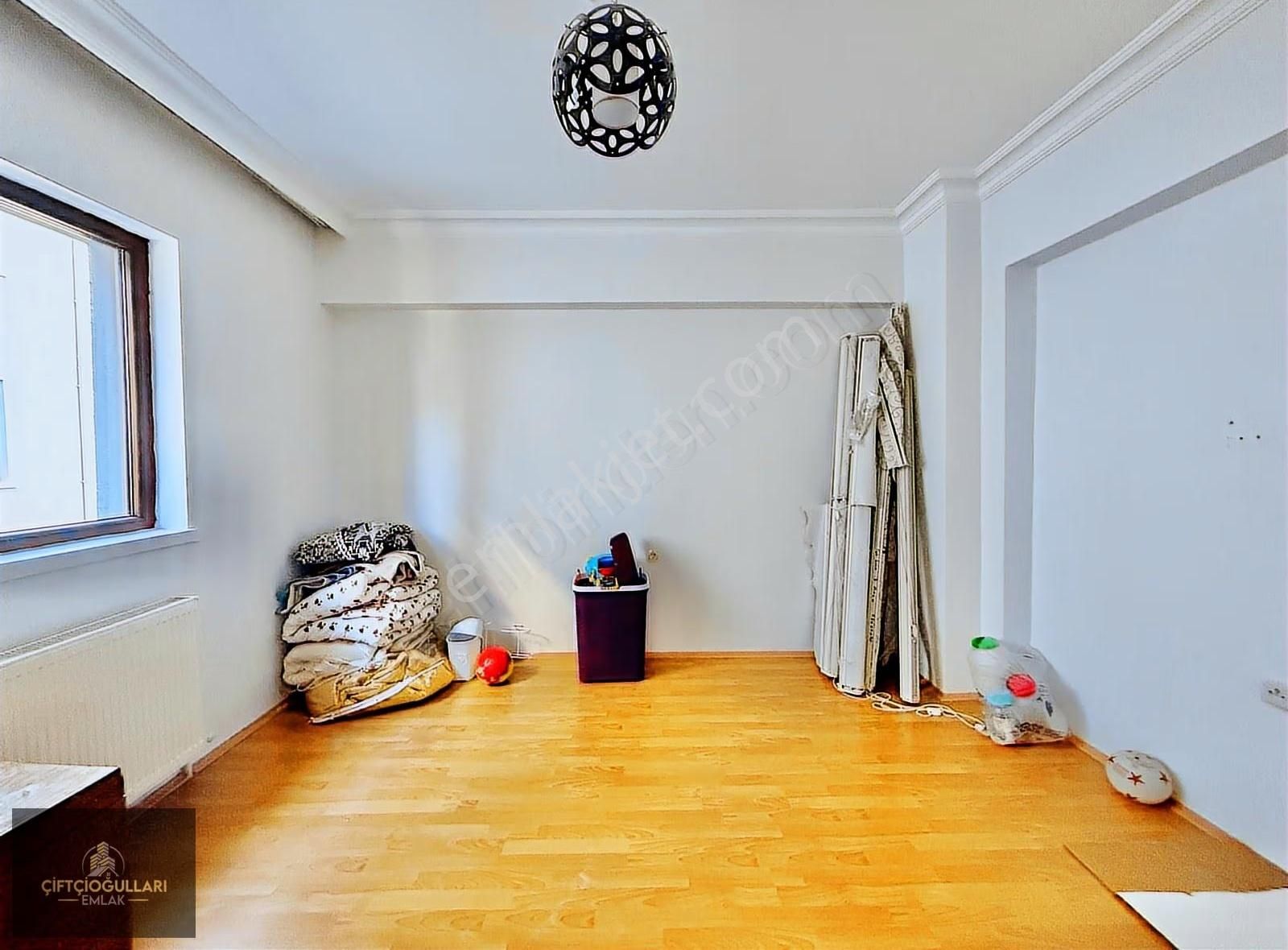 Çiftçioğullarından█hicret Camii Yakını Çift Banyolu Kilerli 4+1 - Görsel 9