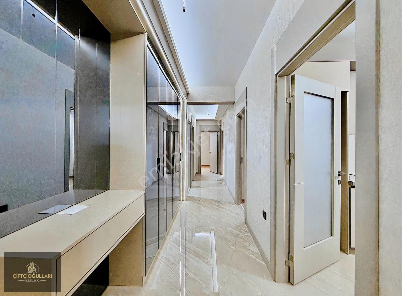 ▃çiftçioğullarından▃merkez'de Y.ısıtmalı, E.banyolu Sıfır 3+1 - Görsel 2