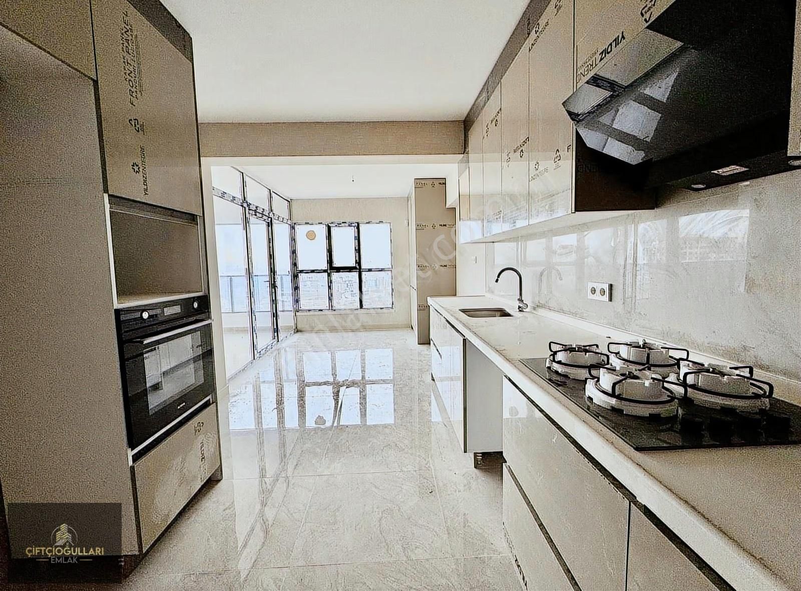 Çiftçioğullarından▃ Hastane Yakını Lüx Sitede Y.ısıtmalı 2+1