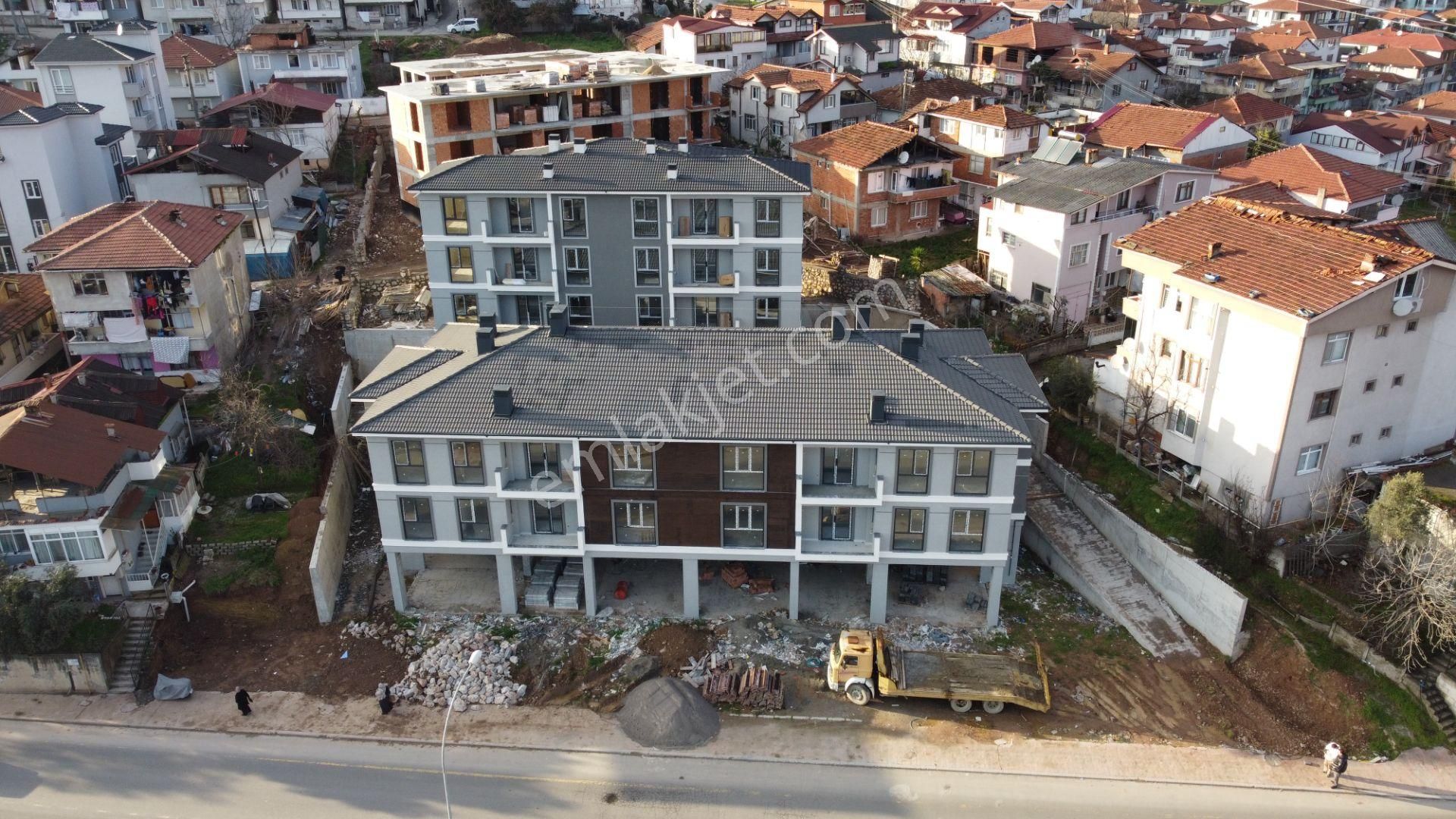 Manzaralı-asansörlü-kapalı Garajlı 3+1 Sıfır Daireler