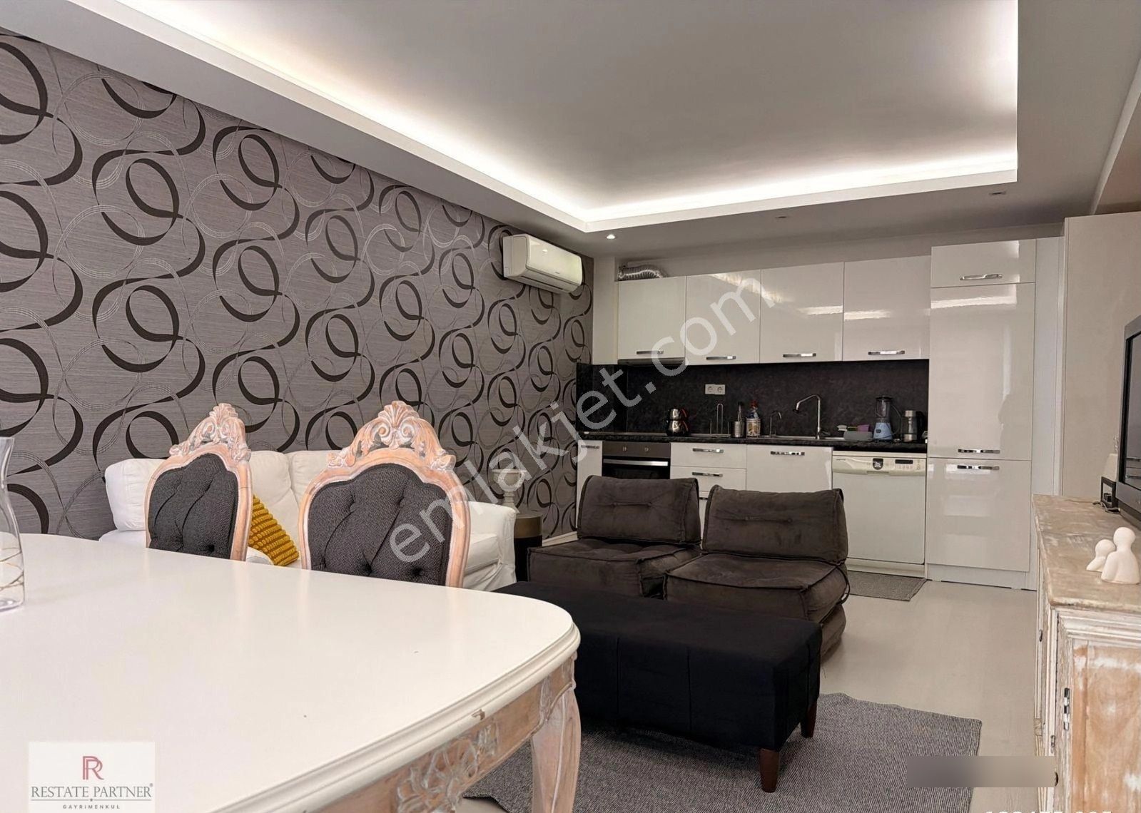 Şerifali Life Plus Sitesinde Büyük Tip 1+1 Kiralık Daire - Görsel 32