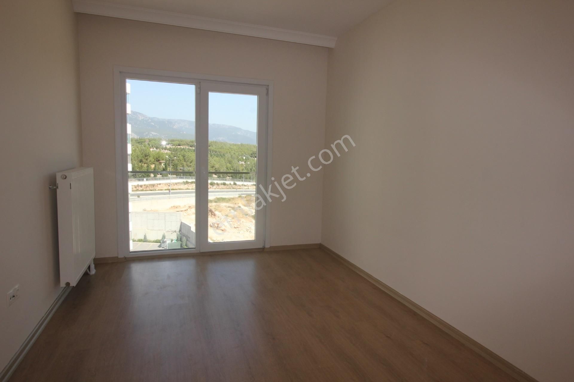Oyak Buca 2.etap Kiralık 3+1 Daire Remax Model Küçükerol - Görsel 14