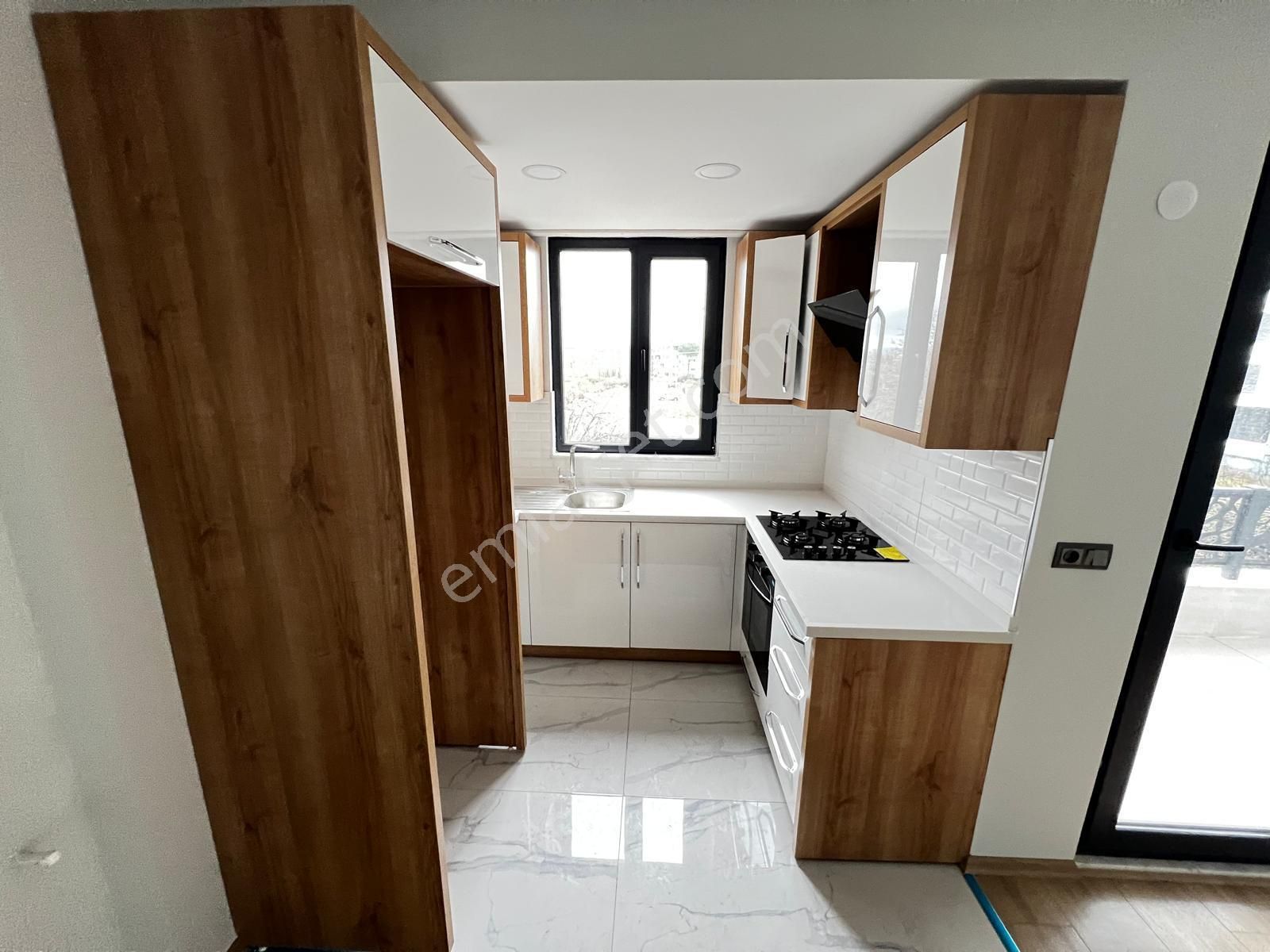 ⫸ Yiğit Gayrimenkul'den⫷ Altınkum'da Ön Cephe & Ara Kat▃ Satılık 2+1 Daire▃ - Görsel 3