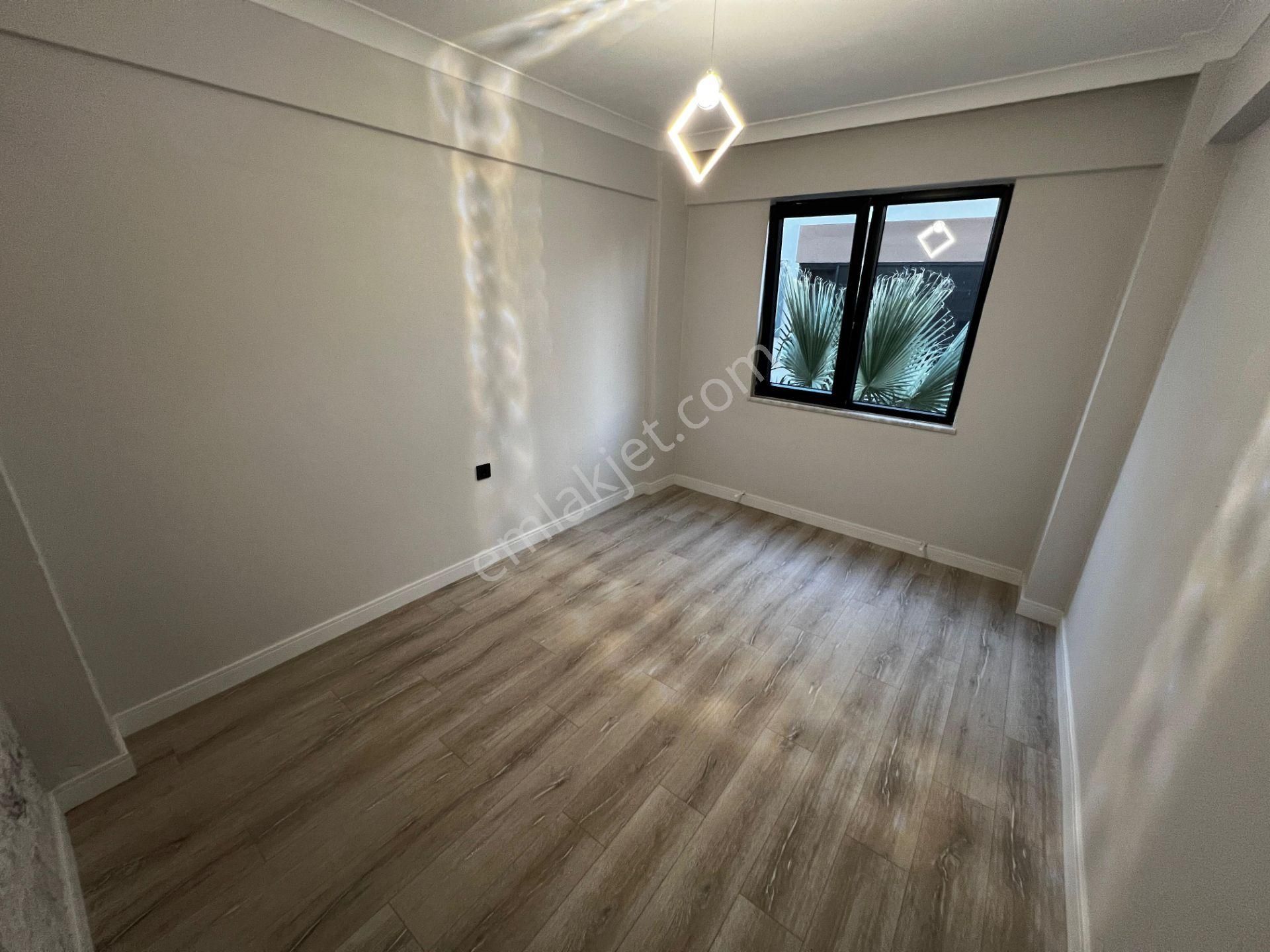 Yiğit'ten Altınkum'da Geniş Cam Balkon Ve Full Yapılı Lüks 2+1 - Görsel 20