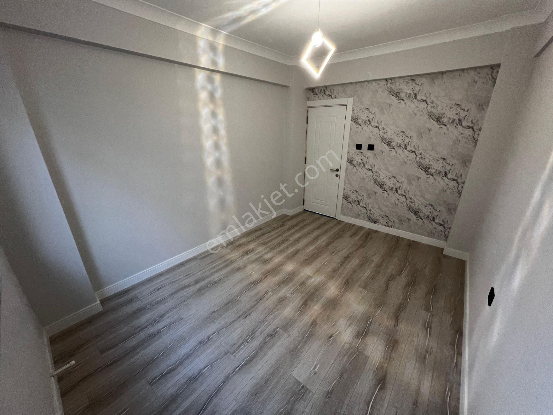 Yiğit'ten Altınkum'da Geniş Cam Balkon Ve Full Yapılı Lüks 2+1 - Görsel 22