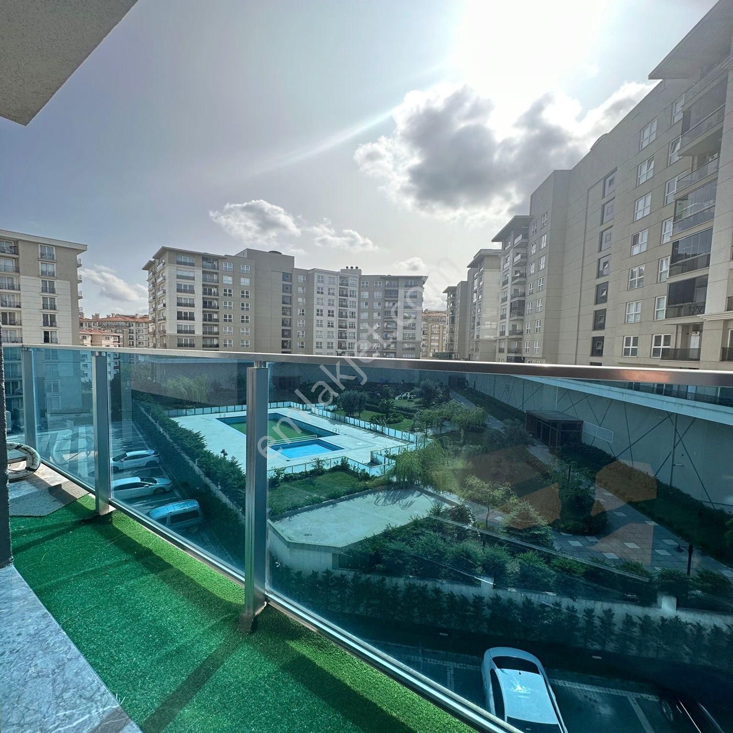 Cumhuriyet Mahallesinde Site İçi Full Eşyalı 1+1 Kiralık Daire Fırsatı - Görsel 4